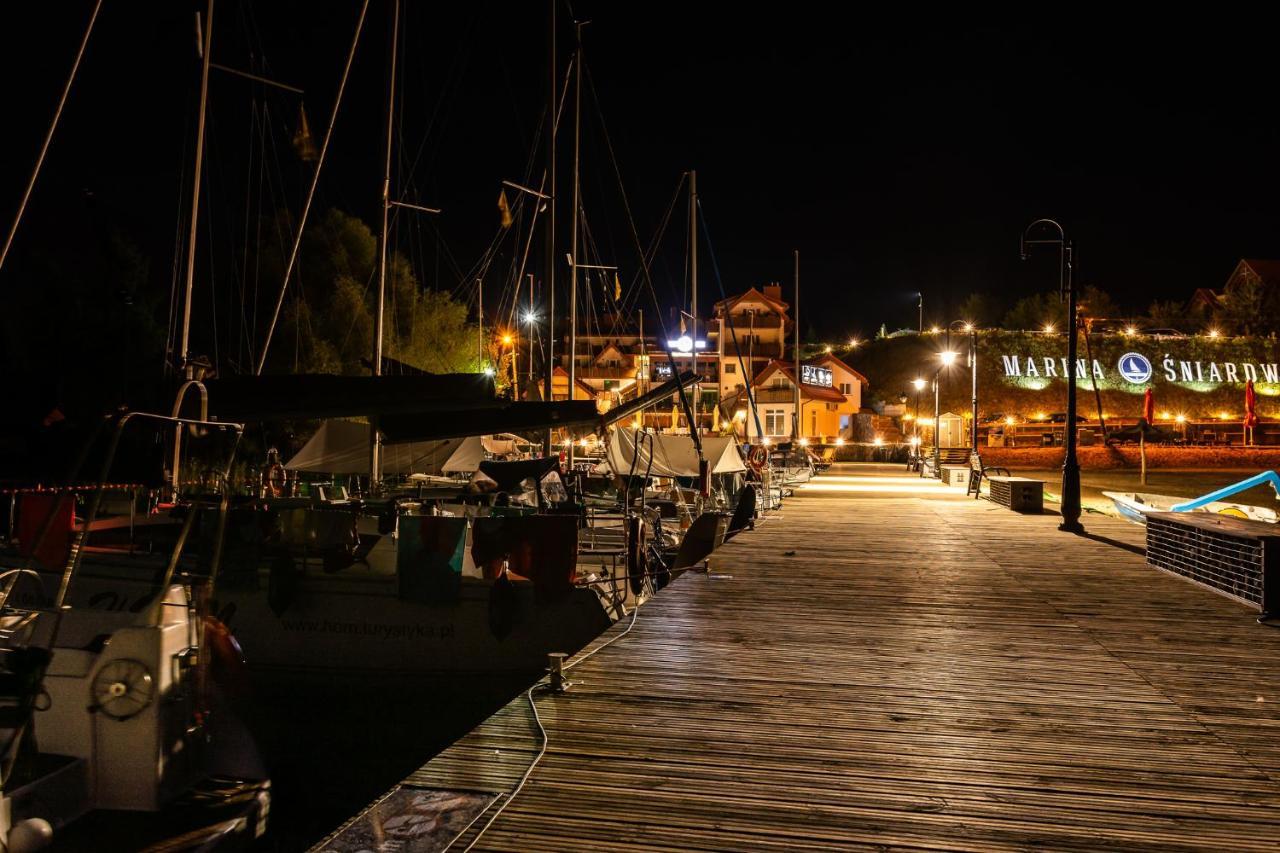 Camping Marina ノベ・グティ エクステリア 写真